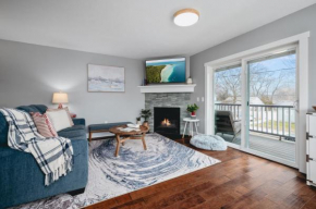 962 Townhouse 3BR Near Downtown Beaches and Wineries